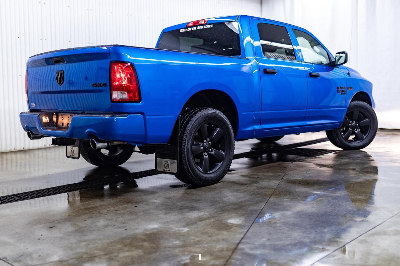 2021 Ram 1500 Classic 4x4 Crew Cab Express HEMI Leather BCam Red Deer AB