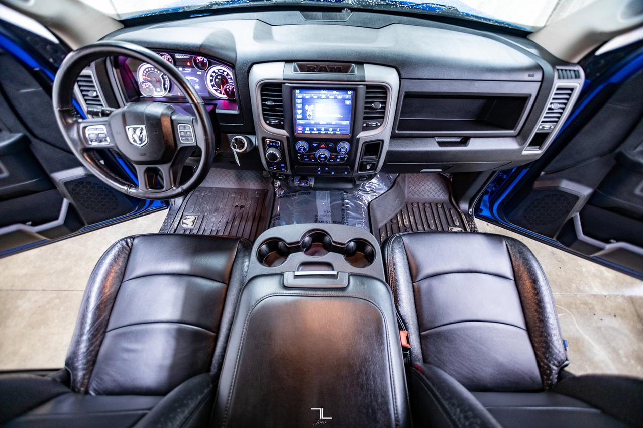 2021 Ram 1500 Classic 4x4 Crew Cab Express HEMI Leather BCam Red Deer AB