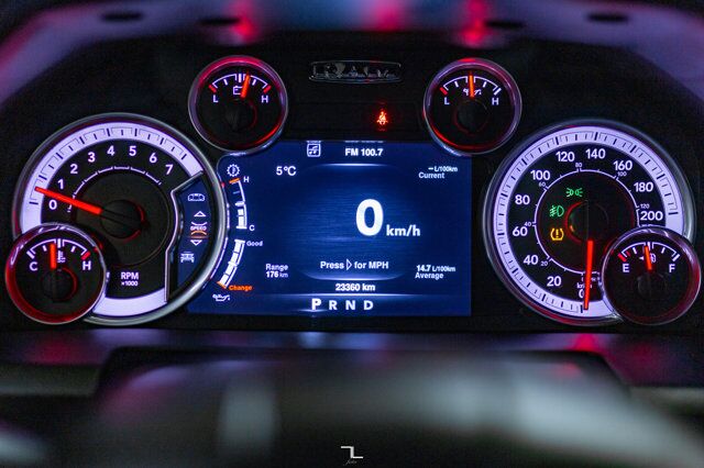 2021 Ram 1500 Classic 4x4 Crew Cab Express Leather BCam Red Deer AB