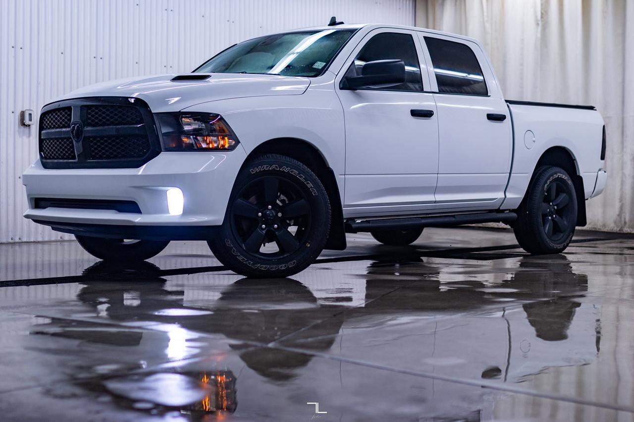 2021 Ram 1500 Classic 4x4 Crew Cab Express Leather BCam Red Deer AB