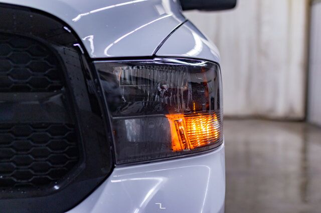 2021 Ram 1500 Classic 4x4 Crew Cab Express Leather BCam Red Deer AB