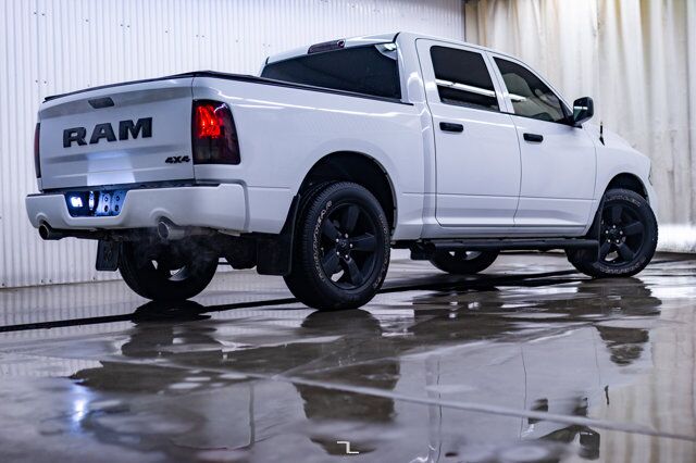 2021 Ram 1500 Classic 4x4 Crew Cab Express Leather BCam Red Deer AB