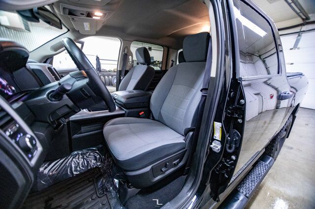 2021 Ram 1500 Classic 4x4 Crew Cab Express Night BCam Red Deer AB