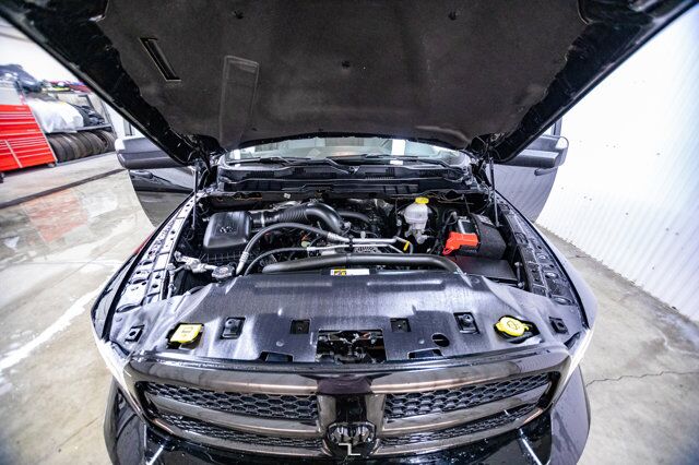 2021 Ram 1500 Classic 4x4 Crew Cab Express Night BCam Red Deer AB