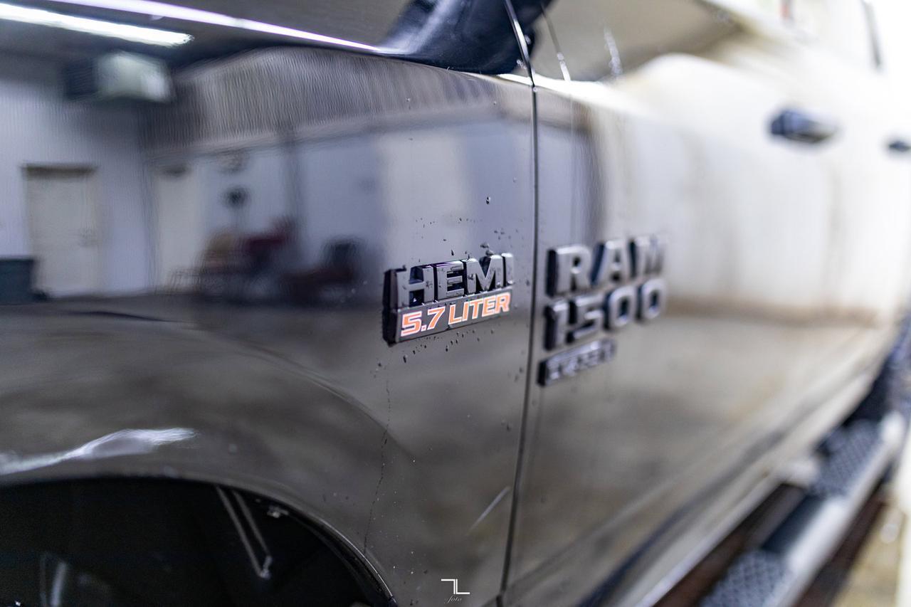 2021 Ram 1500 Classic 4x4 Crew Cab Express Night BCam Red Deer AB