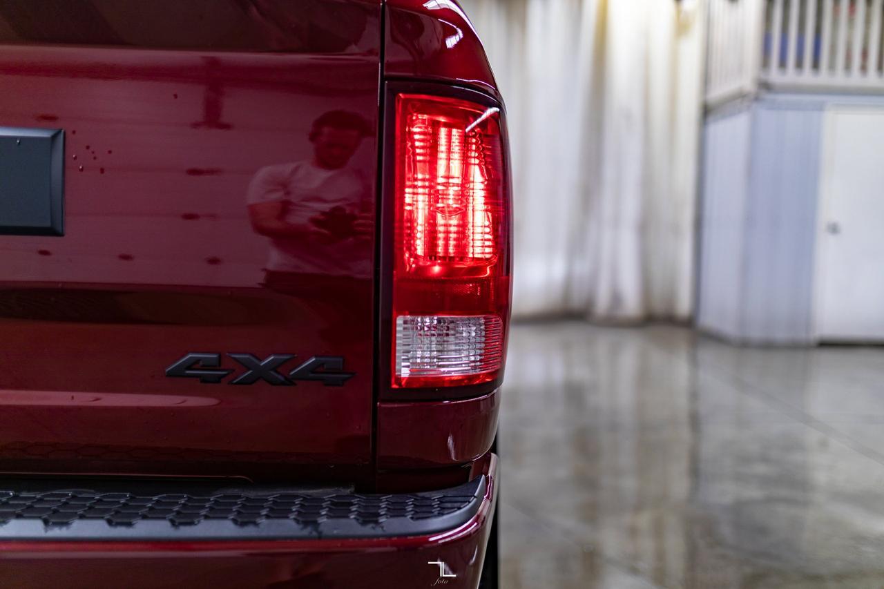2021 Ram 1500 Classic 4x4 Crew Cab Express Night BCam Red Deer AB