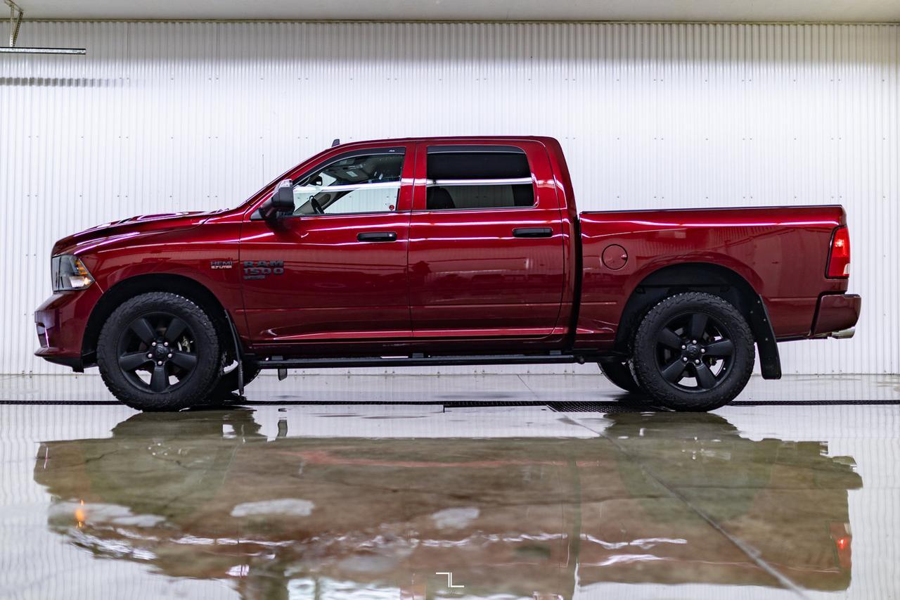 2021 Ram 1500 Classic 4x4 Crew Cab Express Night BCam Red Deer AB