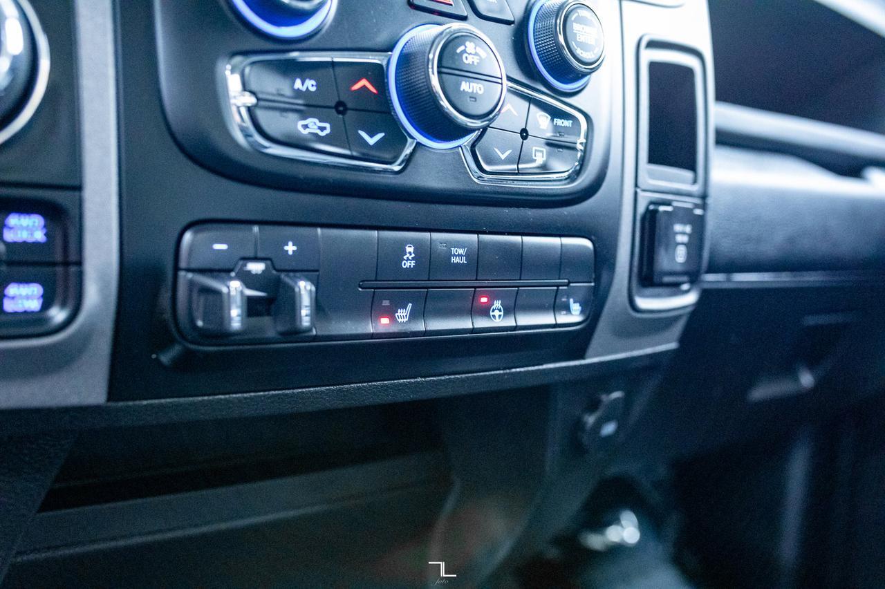 2021 Ram 1500 Classic 4x4 Crew Cab Express Night BCam Red Deer AB