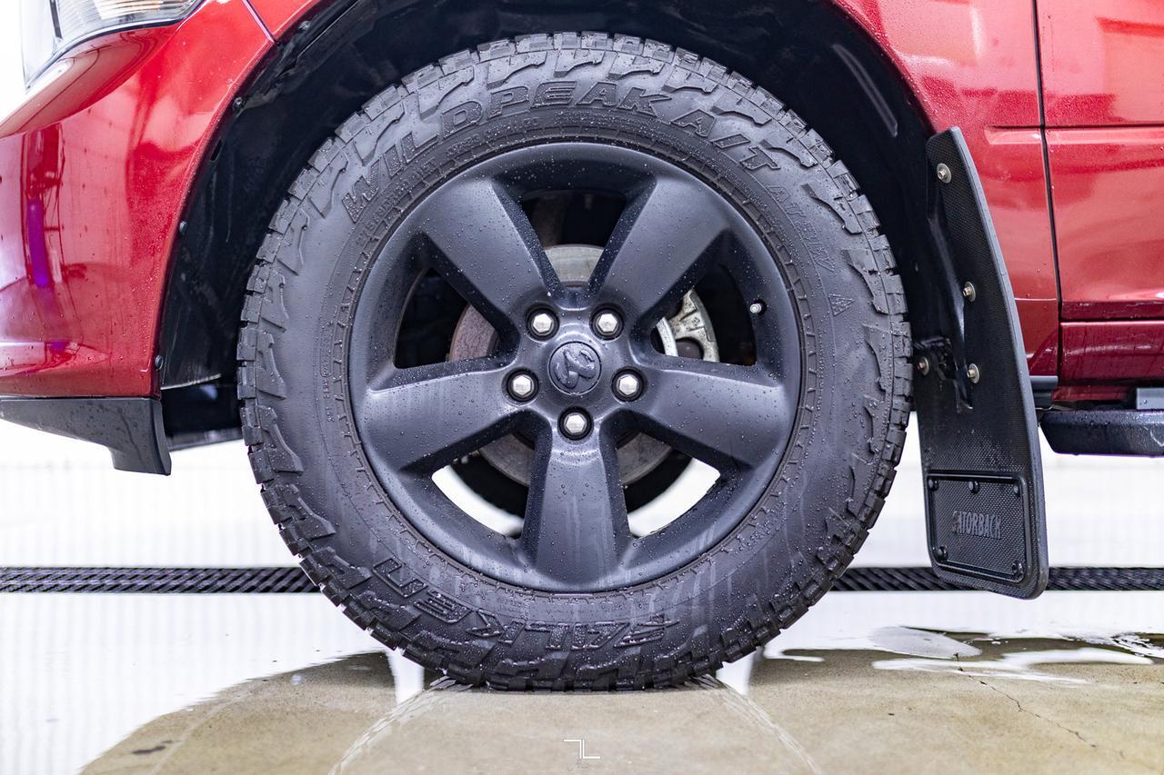 2021 Ram 1500 Classic 4x4 Crew Cab Express Night BCam Red Deer AB