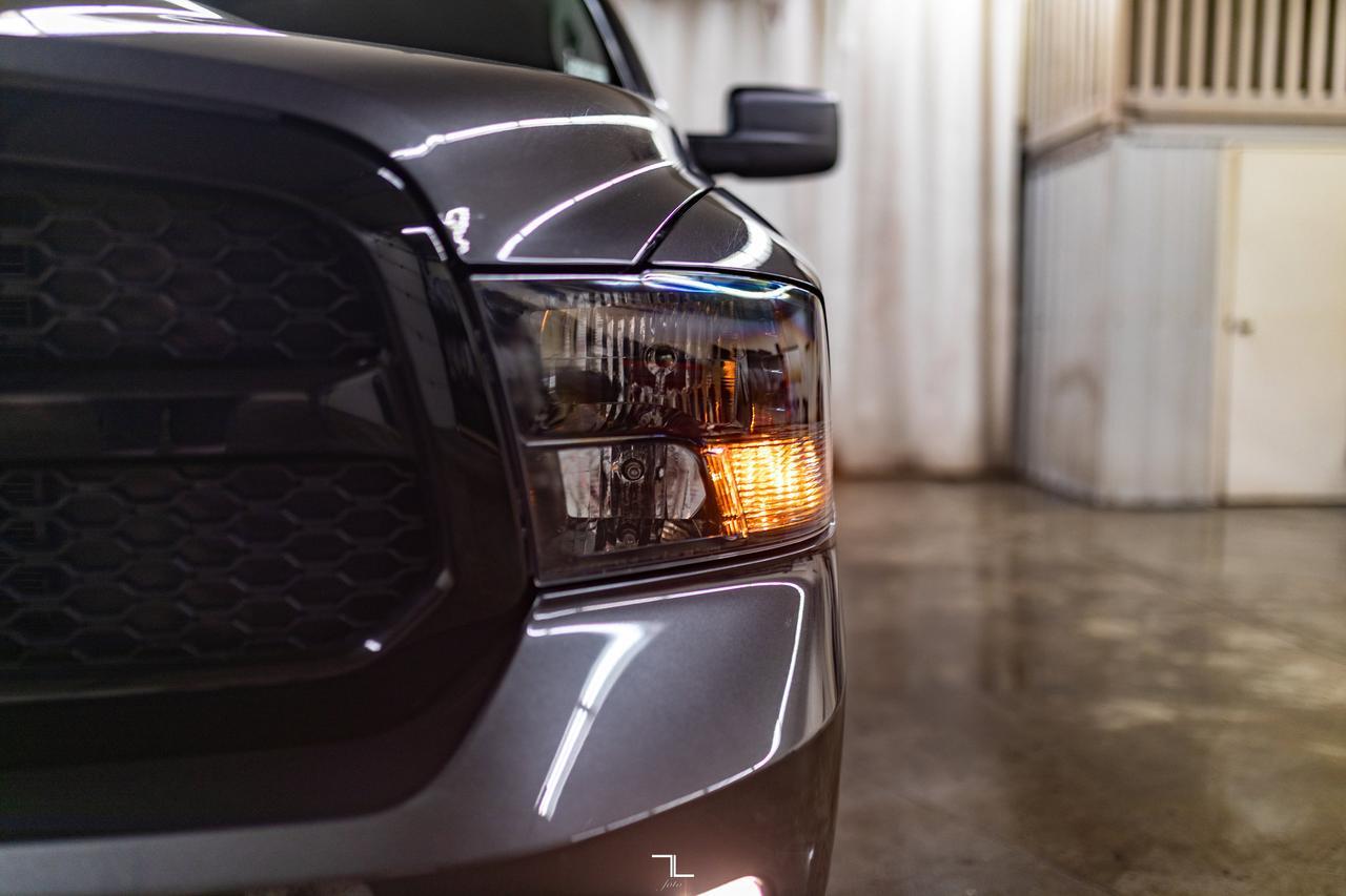 2021 Ram 1500 Classic 4x4 Crew Cab Express PSeat BCam Red Deer AB