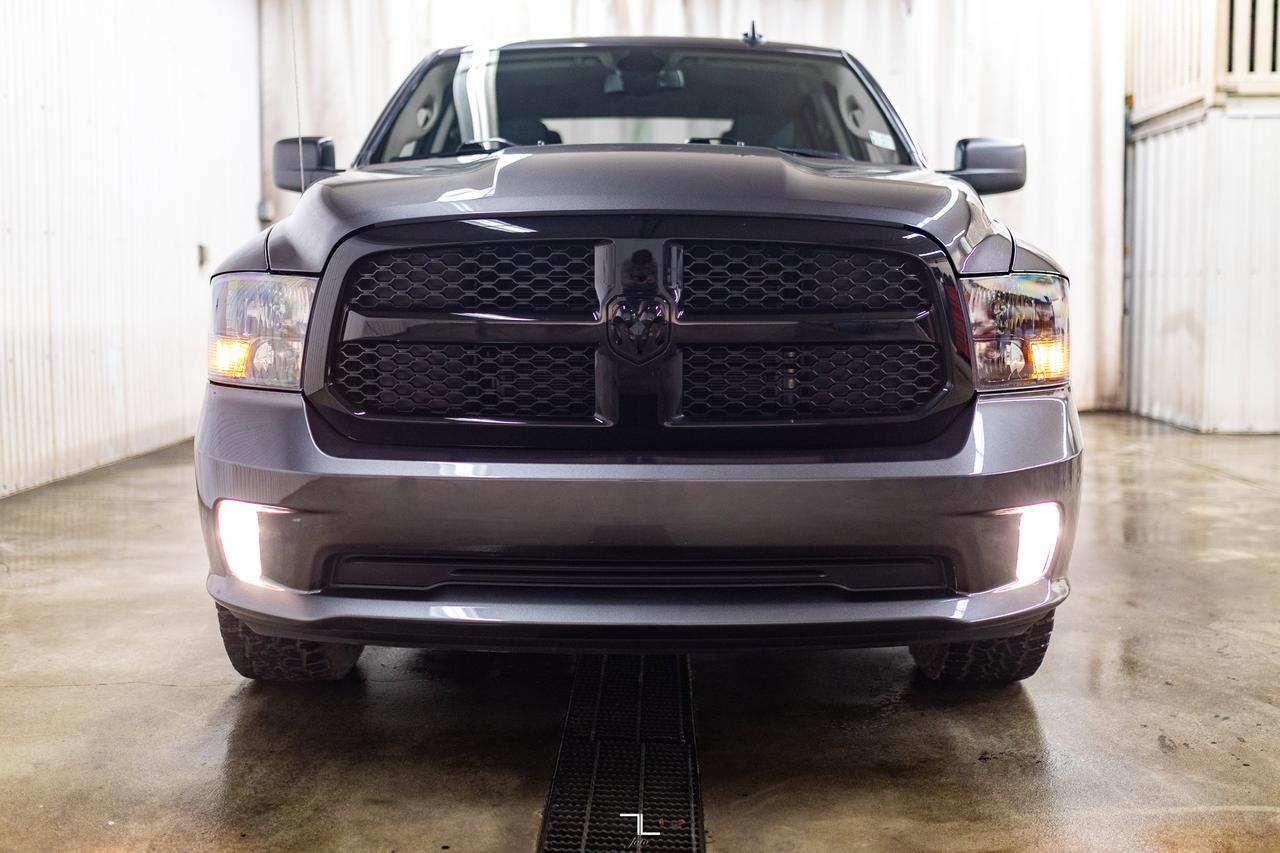 2021 Ram 1500 Classic 4x4 Crew Cab Express PSeat BCam Red Deer AB