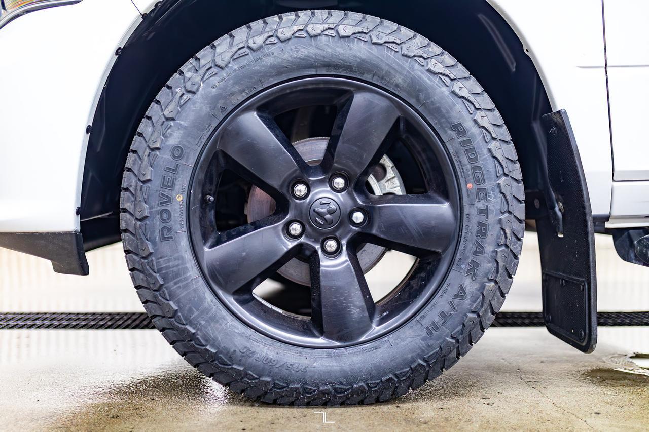 2021 Ram 1500 Classic 4x4 Crew Cab Express PSeat BCam Red Deer AB
