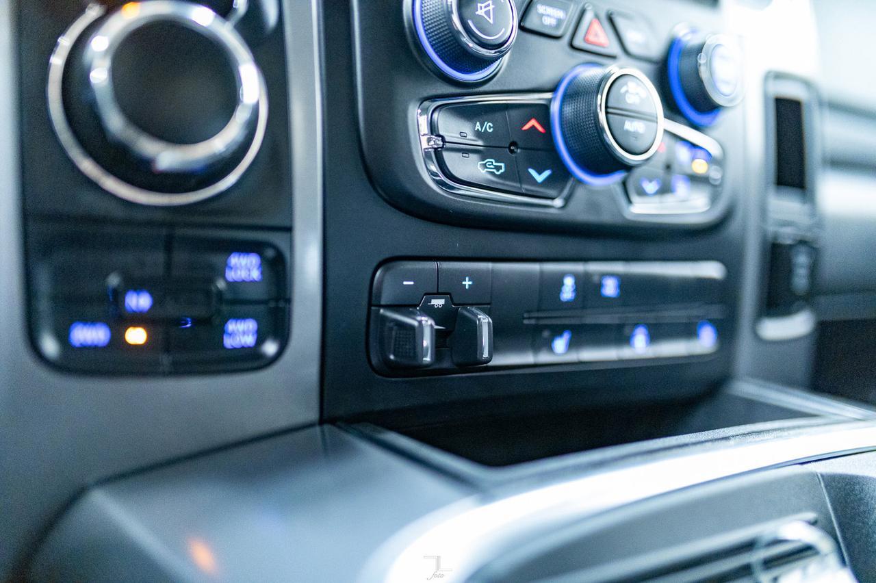 2021 Ram 1500 Classic 4x4 Crew Cab SLT BCam Red Deer AB