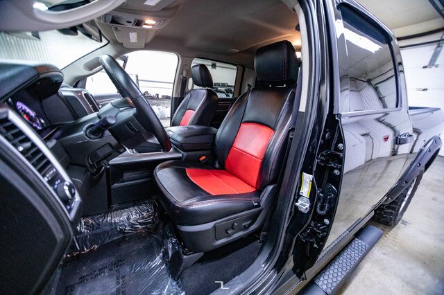 2021 Ram 1500 Classic 4x4 Crew Cab SLT Leather Nav BCam Red Deer AB