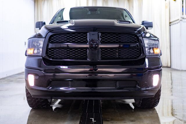 2021 Ram 1500 Classic 4x4 Crew Cab SLT Leather Nav BCam Red Deer AB