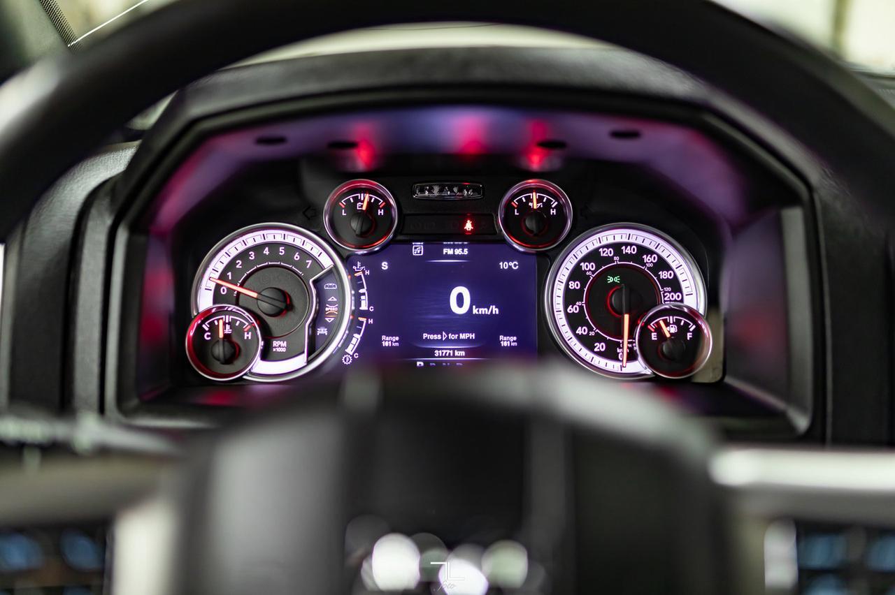 2021 Ram 1500 Classic 4x4 Crew Cab Warlock Nav Roof BCam Red Deer AB