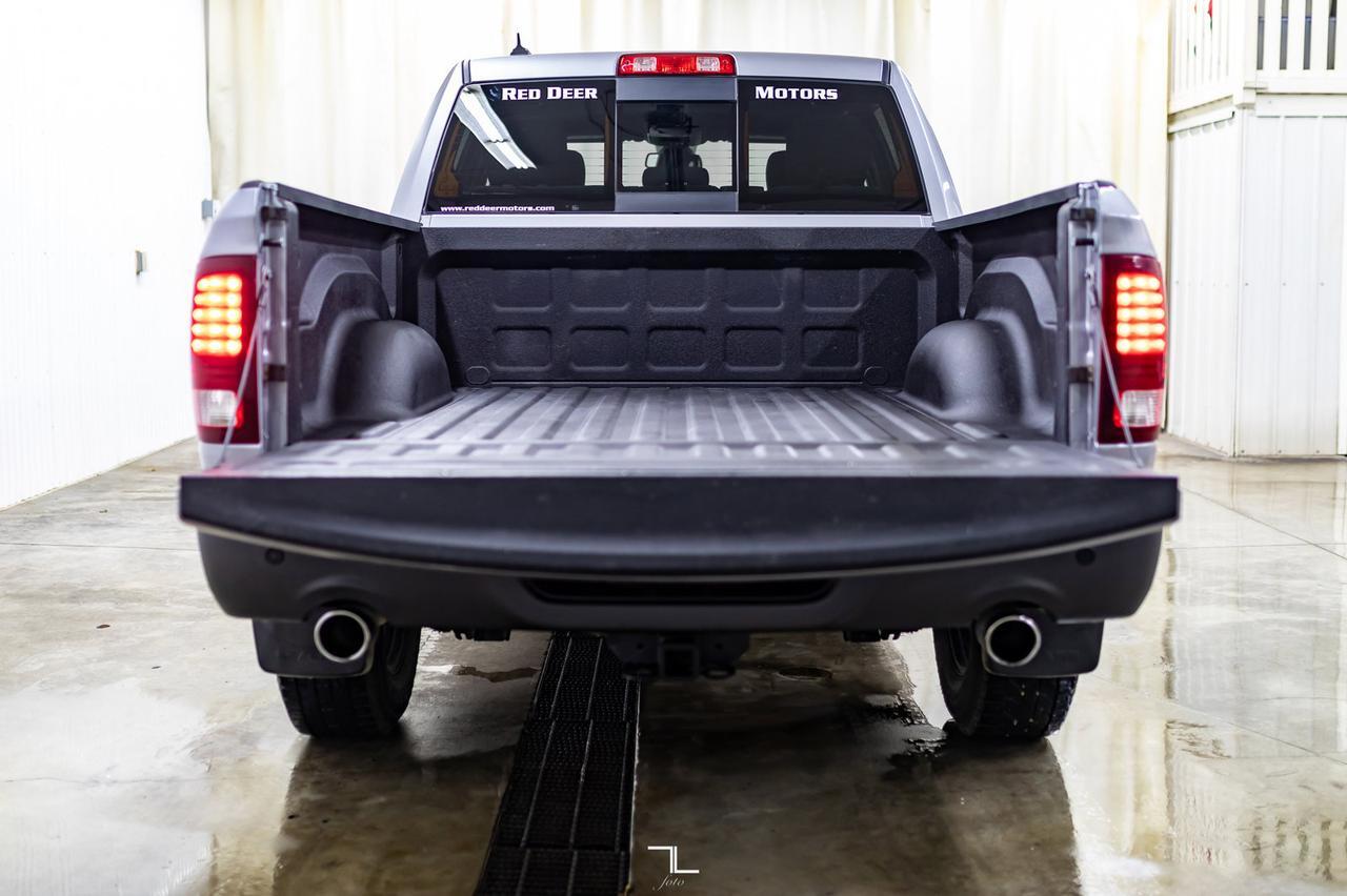 2021 Ram 1500 Classic 4x4 Crew Cab Warlock Nav Roof BCam Red Deer AB