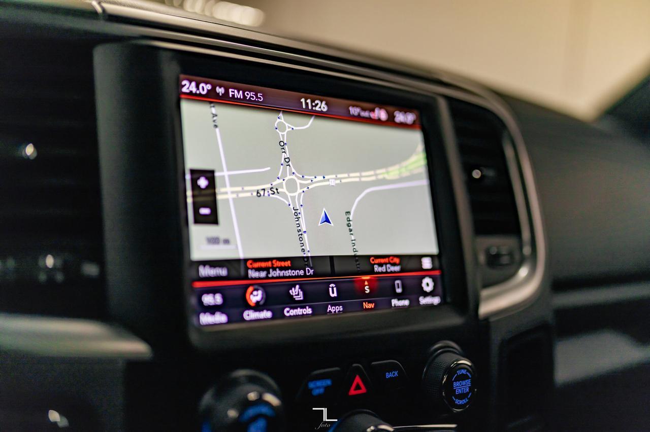 2021 Ram 1500 Classic 4x4 Crew Cab Warlock Nav Roof BCam Red Deer AB