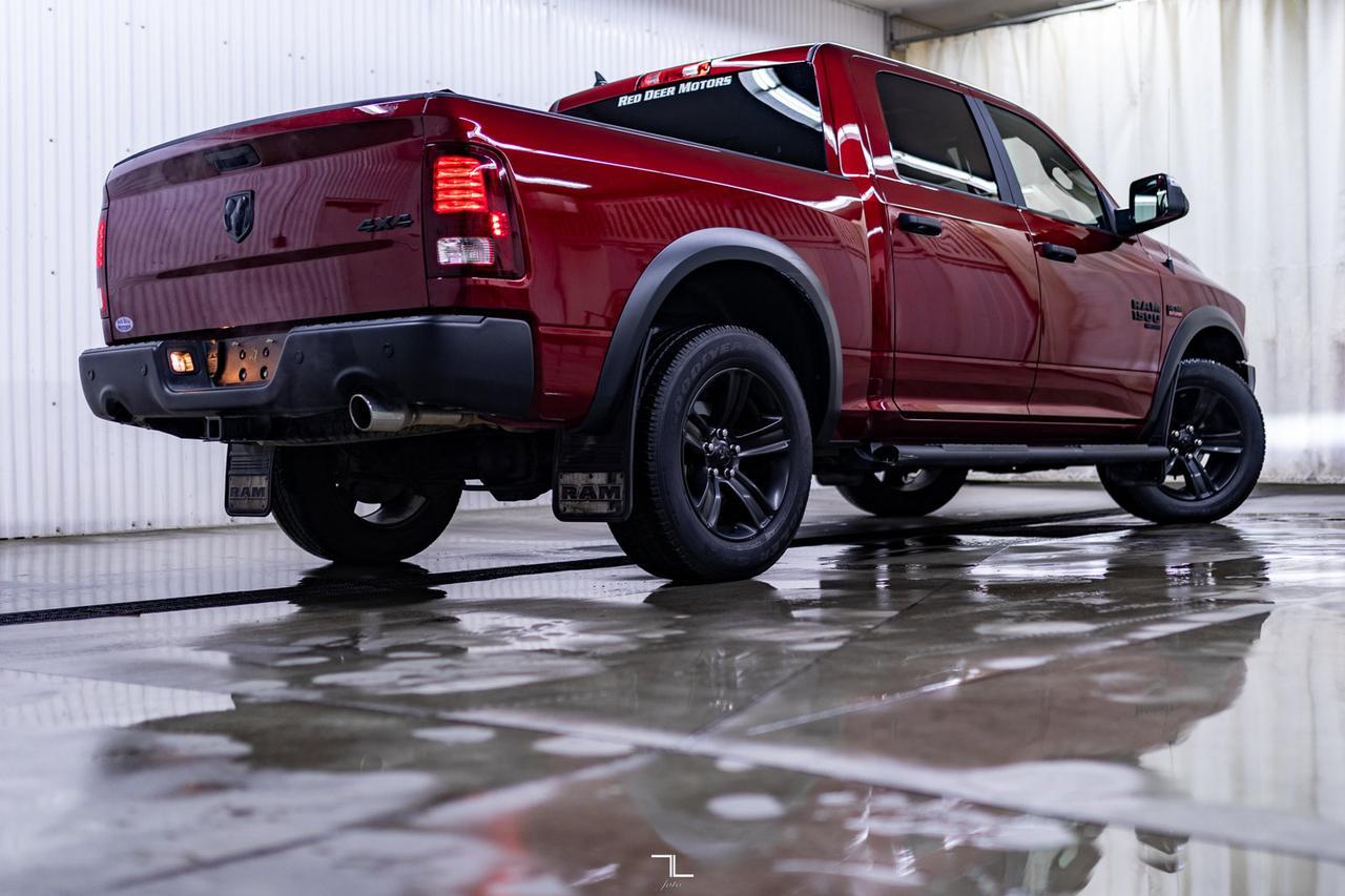 2021 Ram 1500 Classic 4x4 Crew Cab Warlock Nav Roof BCam Red Deer AB
