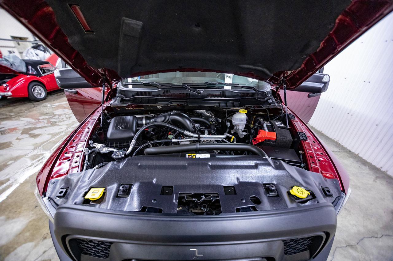 2021 Ram 1500 Classic 4x4 Crew Cab Warlock Nav Roof BCam Red Deer AB