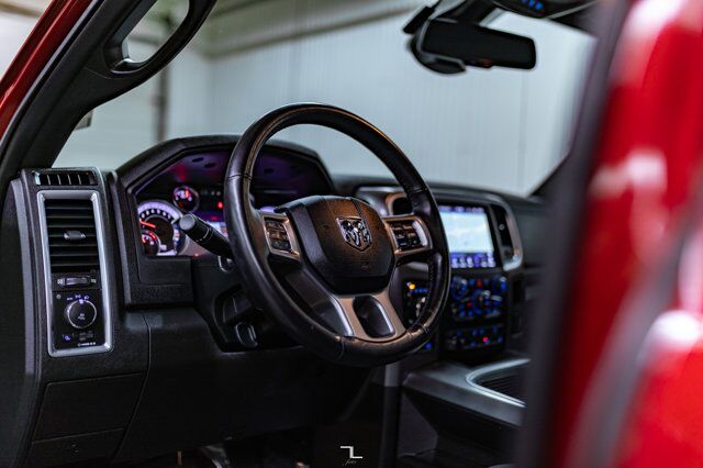 2021 Ram 1500 Classic 4x4 Crew Cab Warlock Nav Roof BCam Red Deer AB