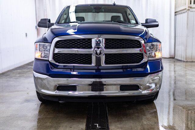 2021 Ram 1500 Classic 4x4 Reg Cab SLT Short Box Nav BCam Red Deer AB