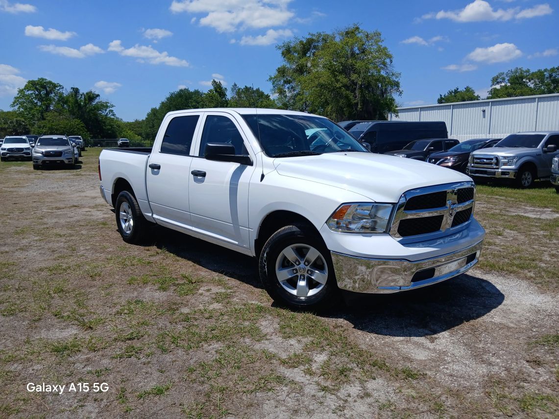 2021 Ram 1500 Classic Crew Cab Tradesman Pickup 4D 5 1/2 ft