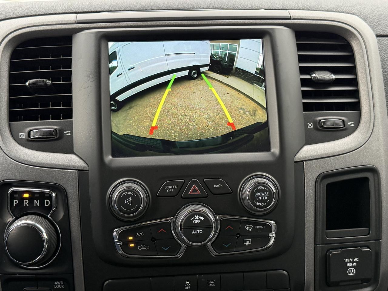 2021 Ram 1500 Classic Express Crew Cab 4x4 | Low KMs | V8 HEMI | Sub Zero Pkg | Heated Seats | Backup Camera Redwater AB