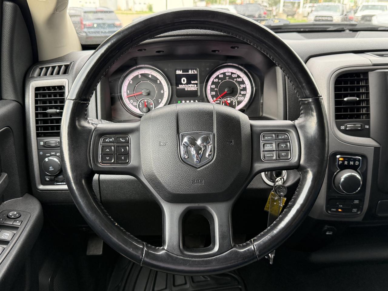 2021 Ram 1500 Classic Express Crew Cab 4x4 | Low KMs | V8 HEMI | Sub Zero Pkg | Heated Seats | Backup Camera Redwater AB