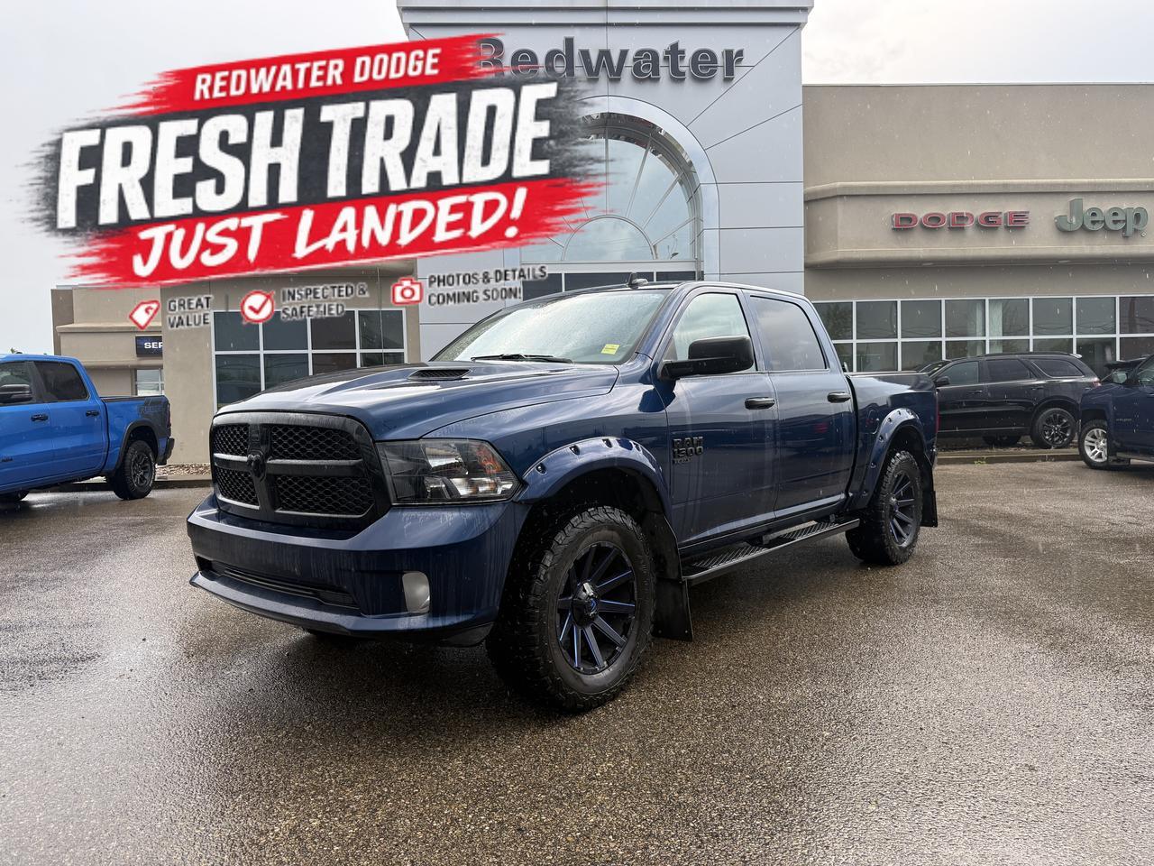 2021 Ram 1500 Classic Express Crew Cab 4x4 | Low KMs | V8 HEMI | Sub Zero Pkg | Heated Seats | Backup Camera