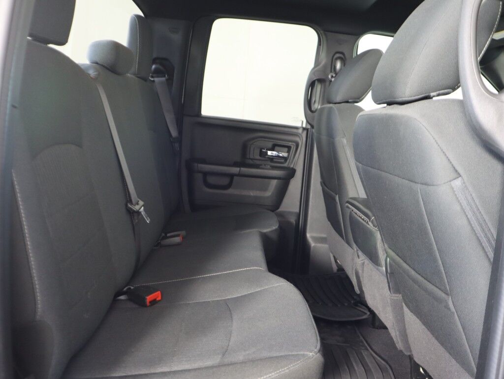 2021 Ram 1500 Classic SLT 4x4 Quad Cab Warlock w/Tech Pkg Maumee OH