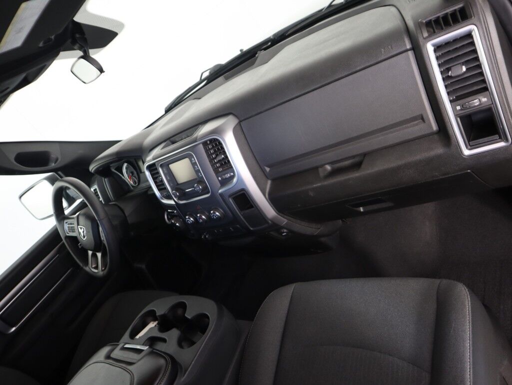 2021 Ram 1500 Classic SLT 4x4 Quad Cab Warlock w/Tech Pkg Maumee OH