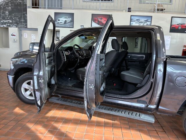 2021 Ram 1500 Classic SLT Crew Cab 4x2 5'7 Box Charlotte NC