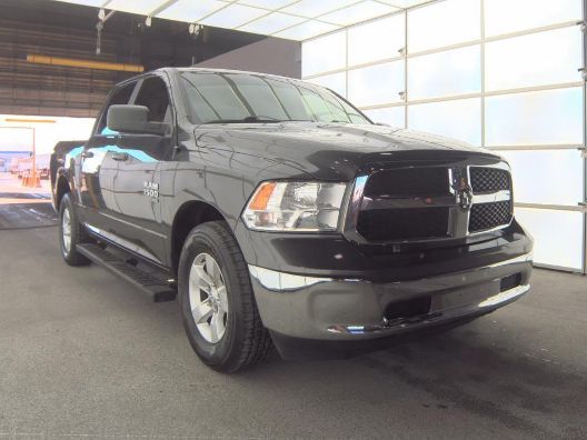 2021 Ram 1500 Classic SLT Crew Cab 4x2 5&apos;7 Box