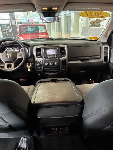 2021 Ram 1500 Classic SLT Crew Cab 4x2 5'7 Box Charlotte NC