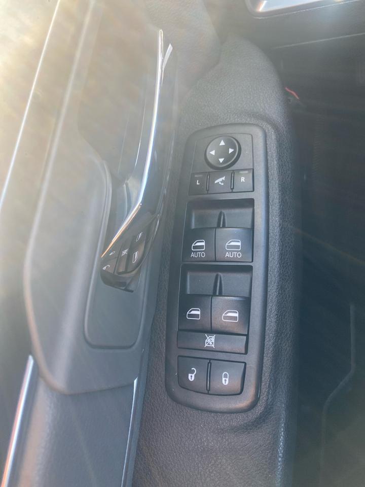 2021 Ram 1500 Classic SLT High Level AB