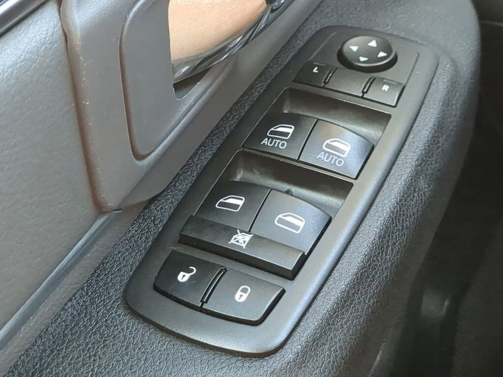 2021 Ram 1500 Classic SLT Winder GA