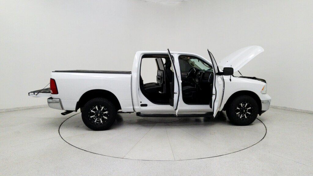 2021 Ram 1500 Classic SLT Laurel MD