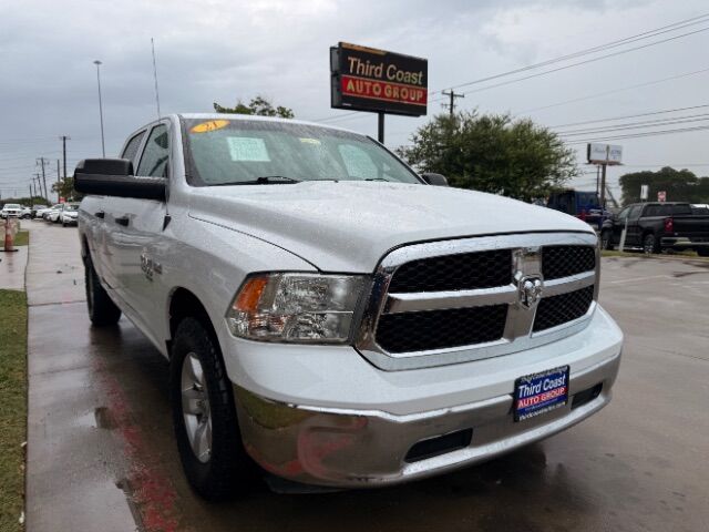 2021 Ram 1500 Classic Tradesman Crew Cab 4x2 6'4 Box