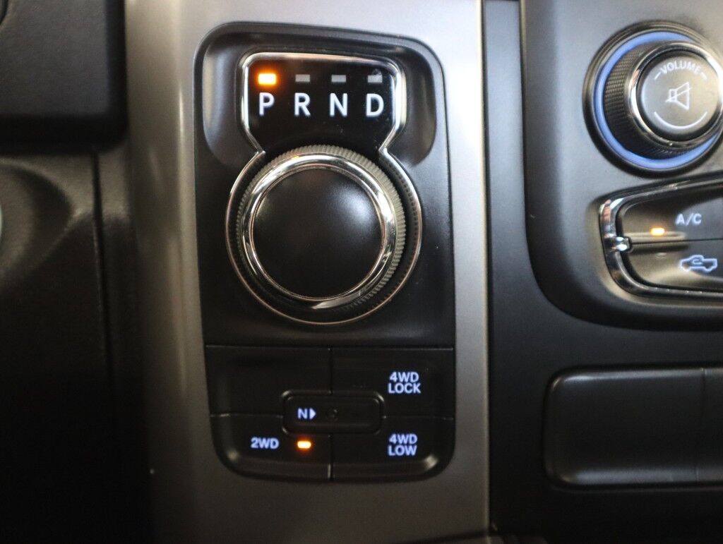 2021 Ram 1500 Classic Warlock 4x4 Crew Cab Maumee OH