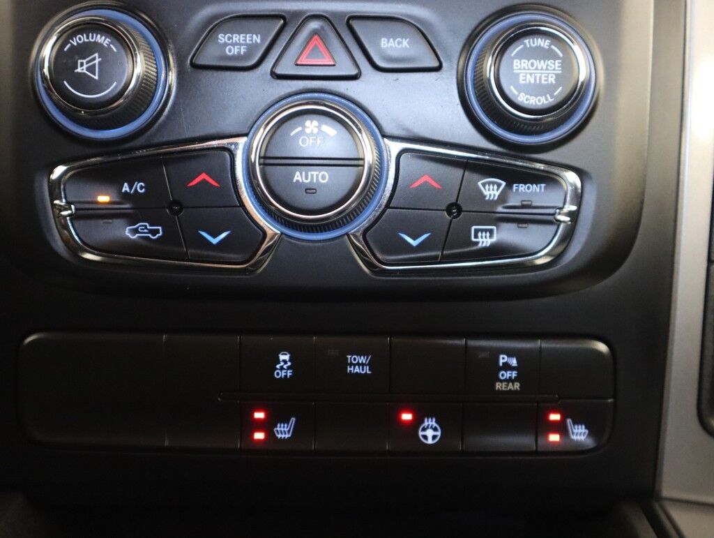 2021 Ram 1500 Classic Warlock 4x4 Crew Cab Maumee OH