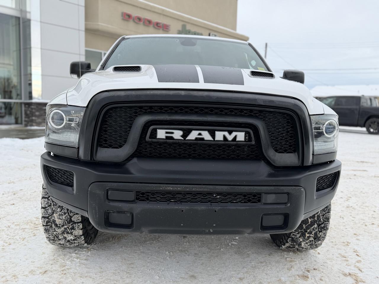 2021 Ram 1500 Classic Warlock Crew Cab 4x4 | HEMI V8 | Front Bench | Sport Hood | NAV Redwater AB