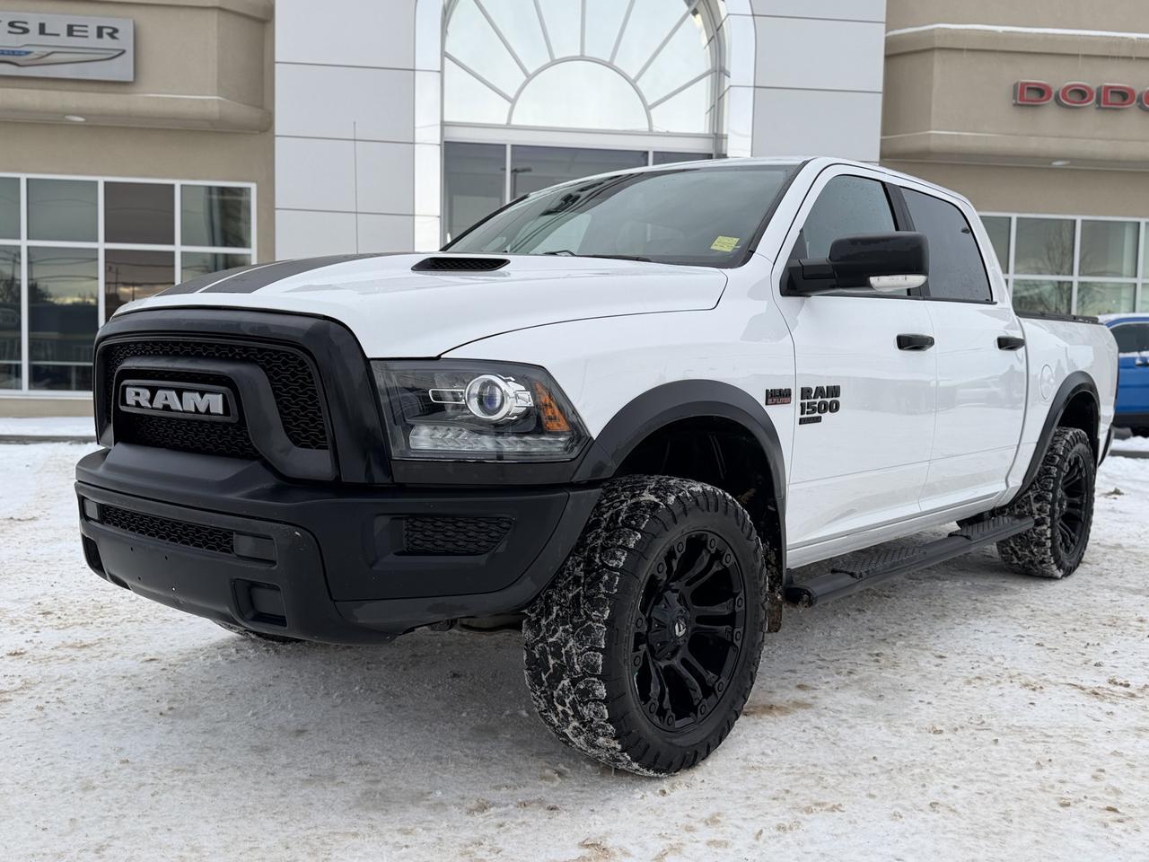 2021 Ram 1500 Classic Warlock Crew Cab 4x4 | HEMI V8 | Front Bench | Sport Hood | NAV Redwater AB