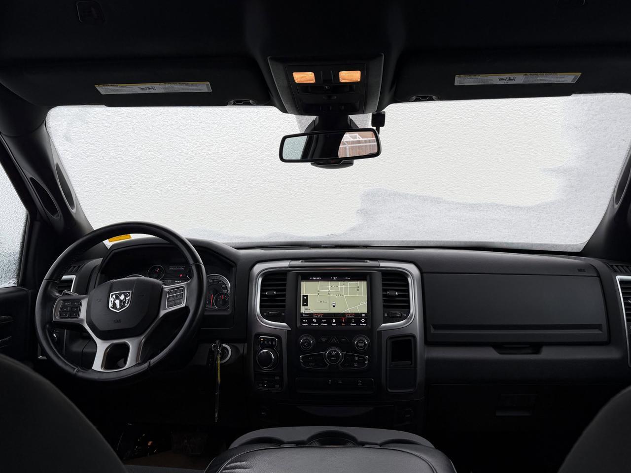 2021 Ram 1500 Classic Warlock Crew Cab 4x4 | HEMI V8 | Front Bench | Sport Hood | NAV Redwater AB