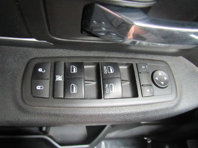 2021 Ram 1500 Classic Warlock Quad Cab 4x2 6&apos;4 Box Plano TX
