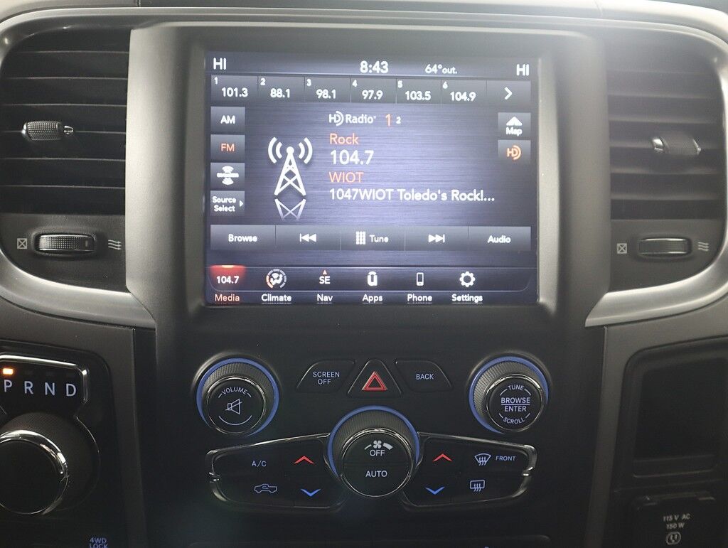 2021 Ram 1500 Classic Warlock Quad Cab 6&apos;4 Box w/Nav/RamBox Maumee OH