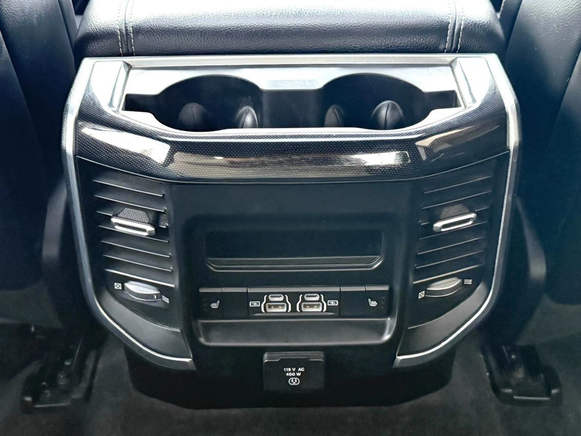 2021 Ram 1500 Crew Cab Laramie Pickup 4D 5 1/2 ft Cincinnati OH