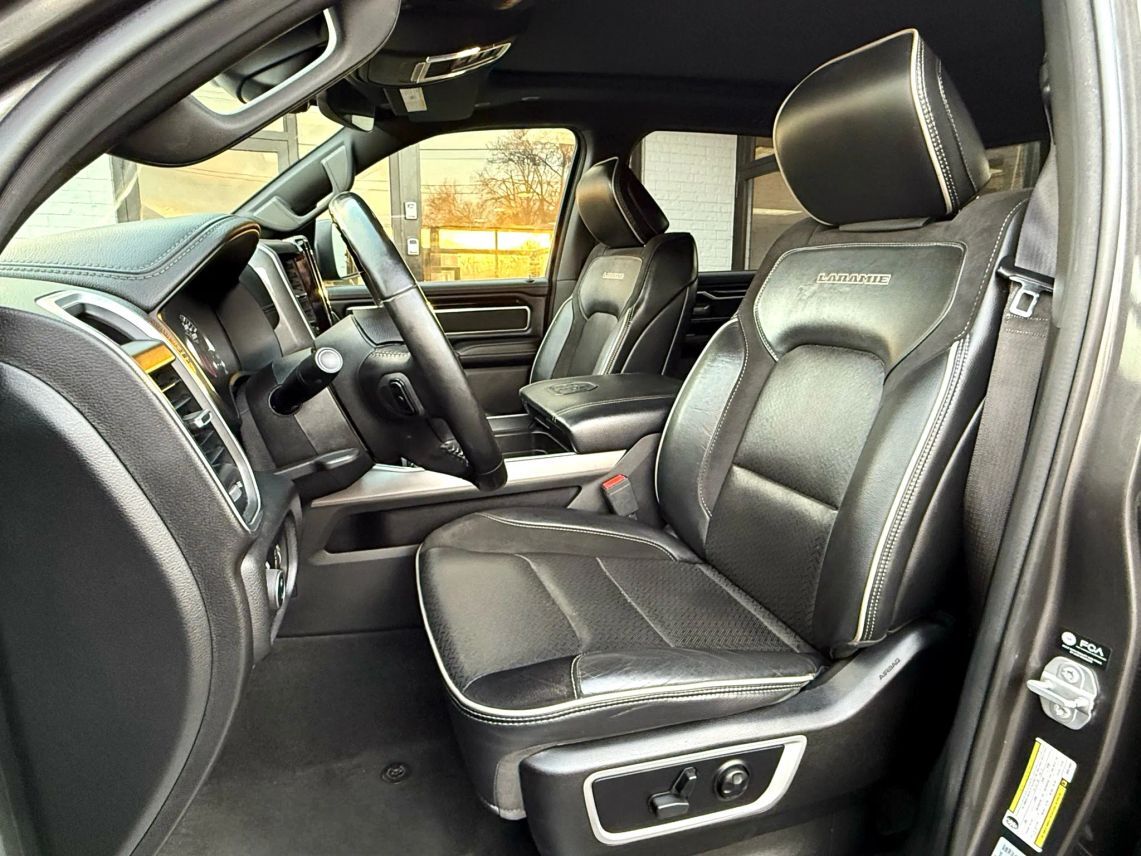 2021 Ram 1500 Crew Cab Laramie Pickup 4D 5 1/2 ft Cincinnati OH