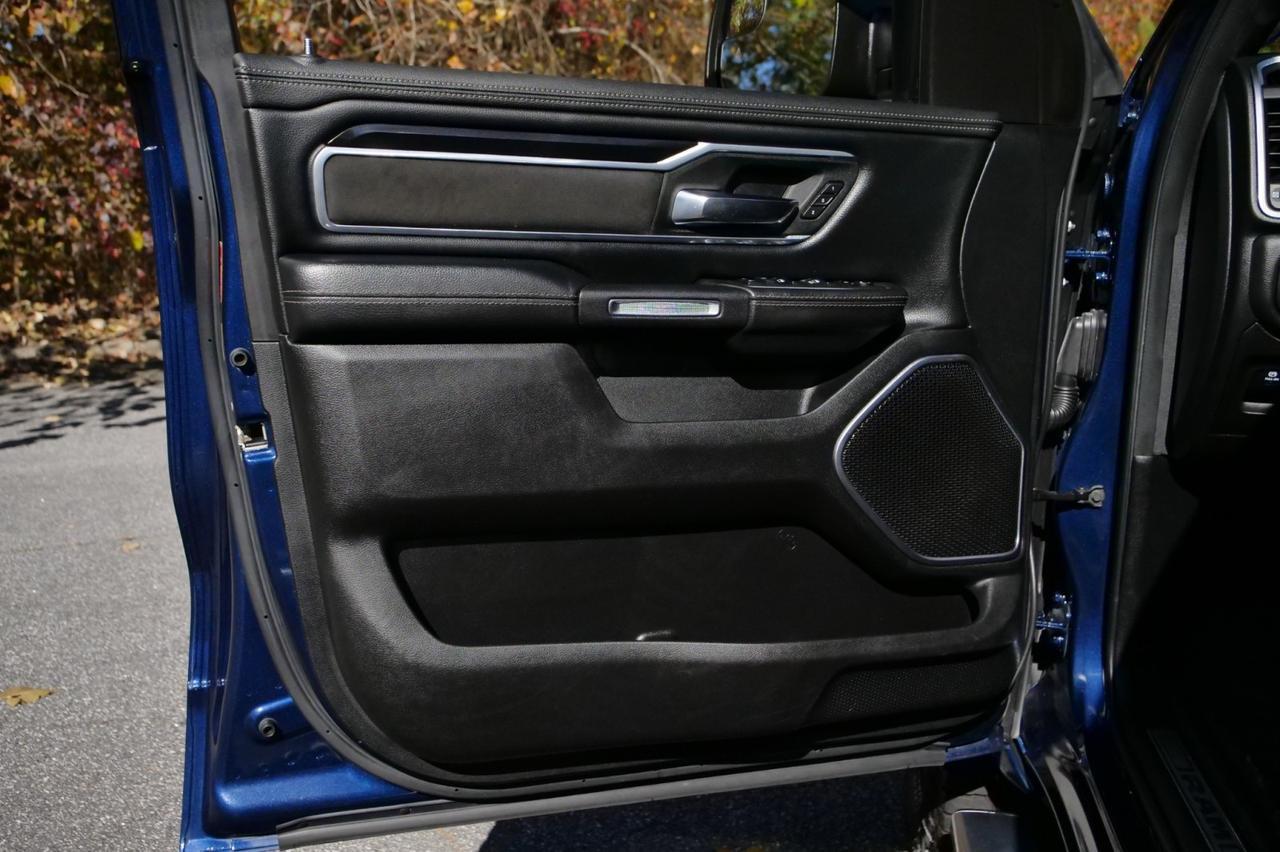 2021 Ram 1500 Laramie 4X4 / Wheels & Tires / Level 1 Equipment! Lincolnton NC