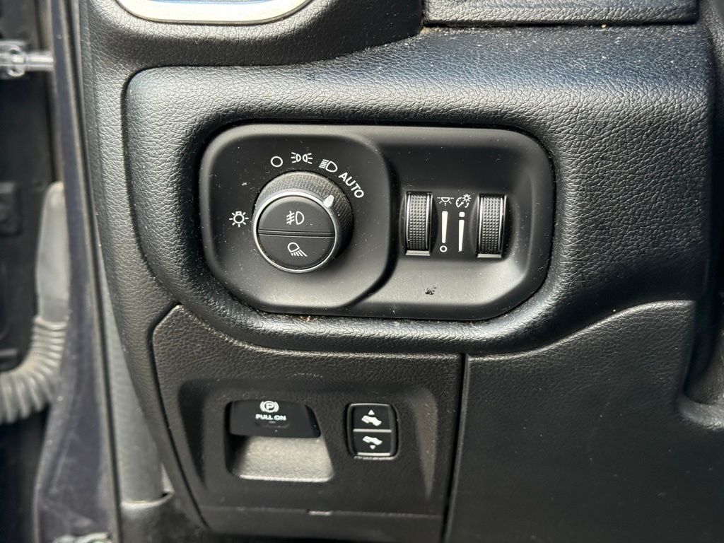 2021 Ram 1500 Laramie Crestwood KY